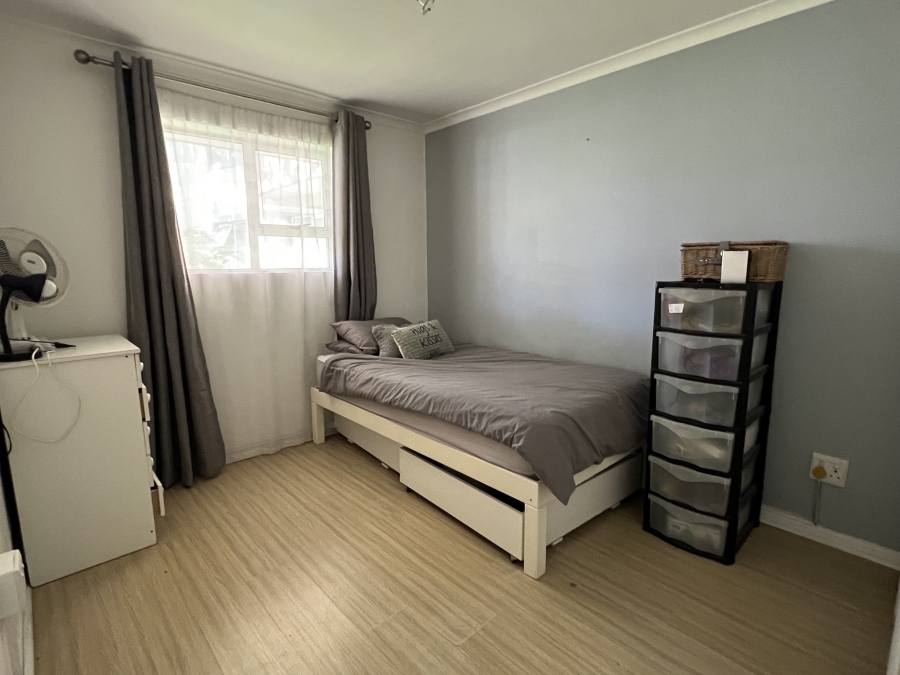 2 Bedroom Property for Sale in Pinelands Western Cape